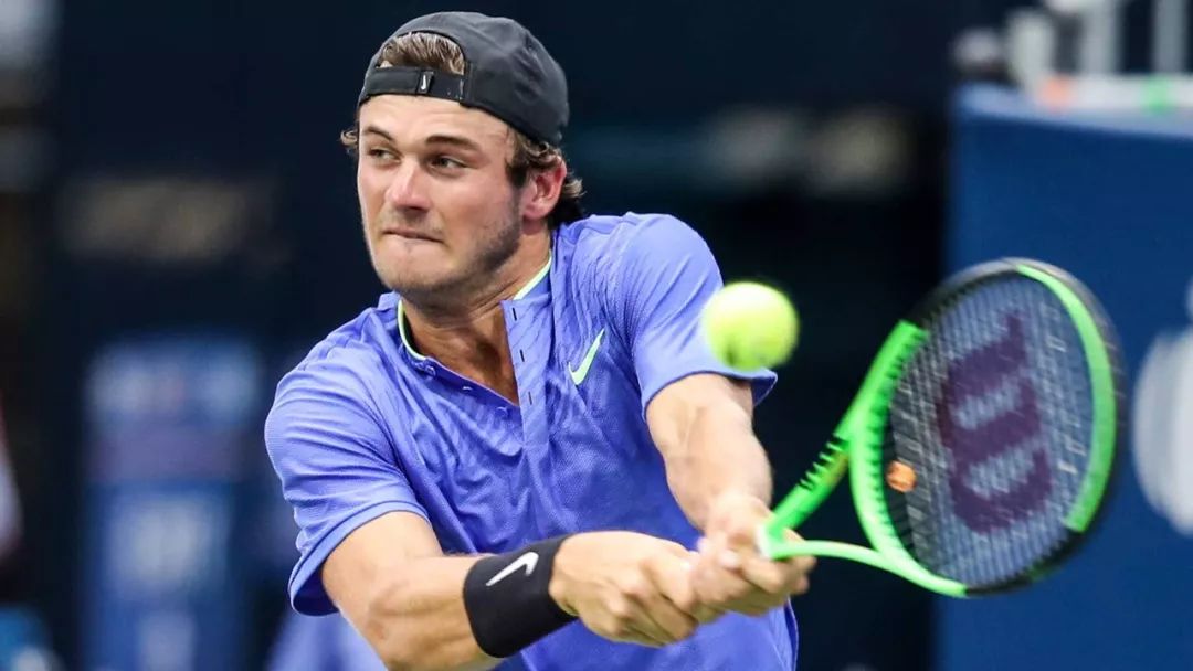 中期以二塔 中期以二塔